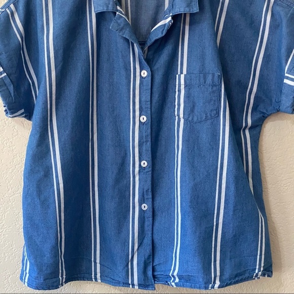 Walking on Sunshine Box Stripe Woven Shirt - Picture 4 of 8